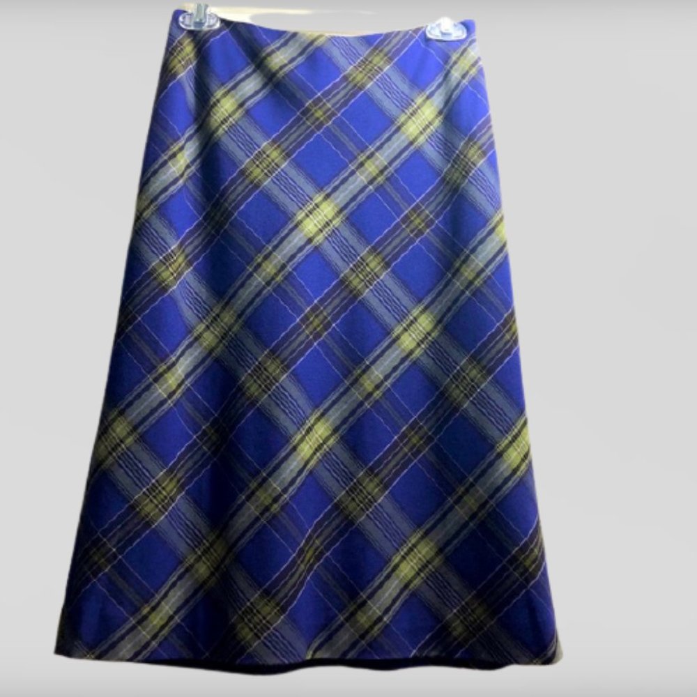 Plaid Patterned Skirt